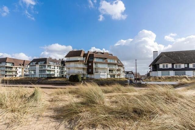Zéér ruim 4 slpk appartement op de Wandeldijk - Zuid gericht 