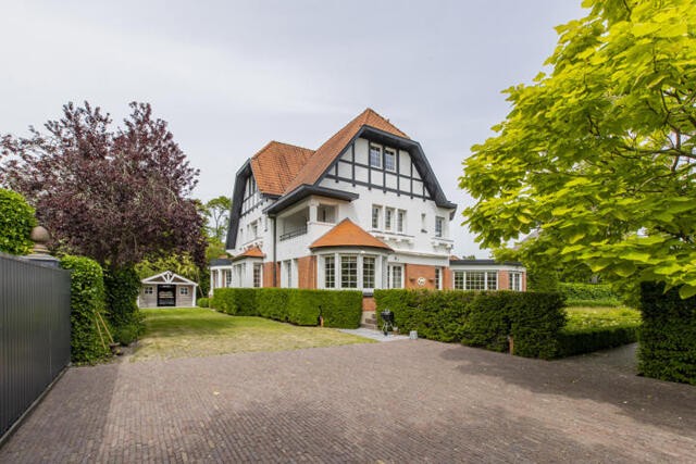 Prachtige Zoute villa in een paadje