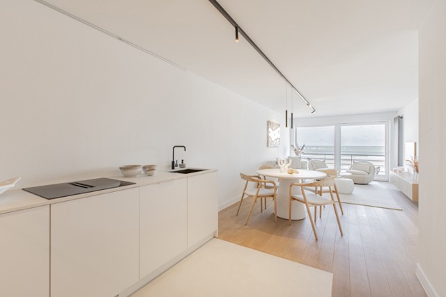 Top vakantie appartement met frontaal zeezicht!